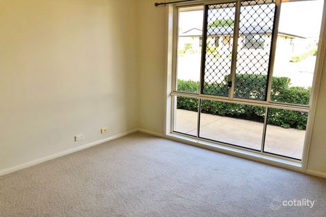 Property photo of 10 Chelsea Close Flinders View QLD 4305