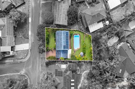 Property photo of 3 Saxonvale Close Eleebana NSW 2282