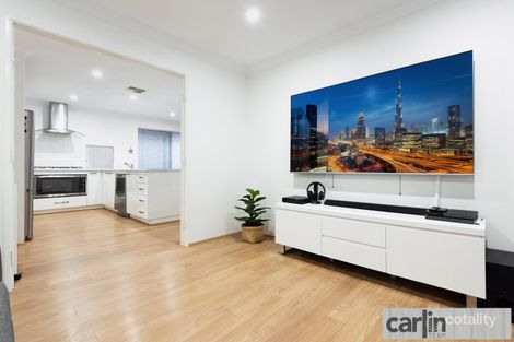 Property photo of 23 Rutherford Entrance Success WA 6164