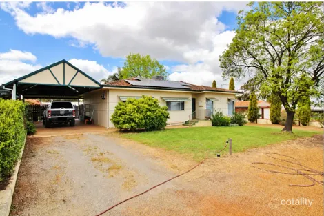 4 Charles St, Wagin, WA 6315
