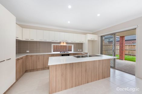 Property photo of 44 Dingo Street Point Cook VIC 3030