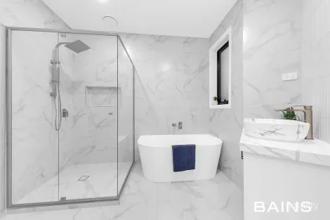 Property photo of 13 Echelon Road Doreen VIC 3754