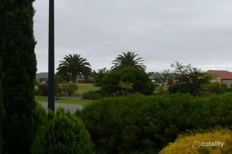 Property photo of 31 Cutter Circuit Encounter Bay SA 5211