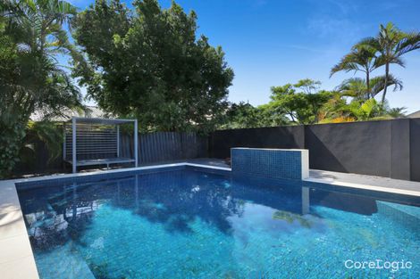 Property photo of 9 Bowerbird Place Burleigh Waters QLD 4220