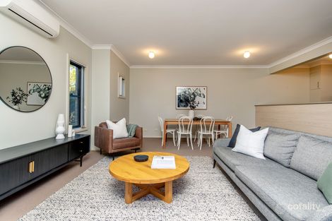 Property photo of 5 Kestrel Circuit Shortland NSW 2307