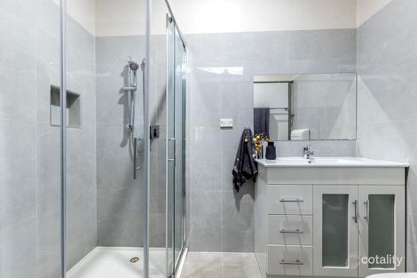 Property photo of 40 Phipps Crescent Diamond Creek VIC 3089