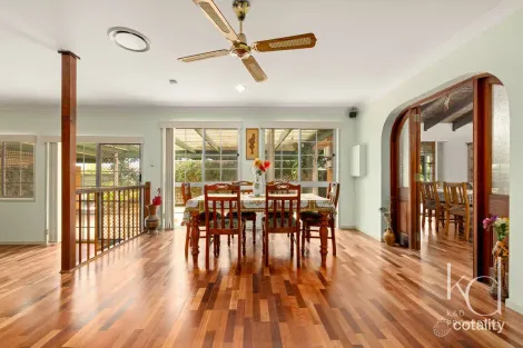 Property photo of 8 Chestnut Drive Murrumba Downs QLD 4503