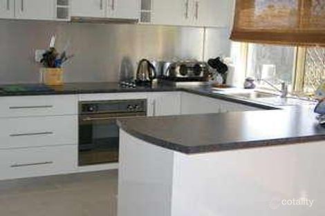 Property photo of 18 Cascade Street Raceview QLD 4305