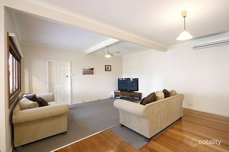 Property photo of 30 Tambet Street Bentleigh East VIC 3165
