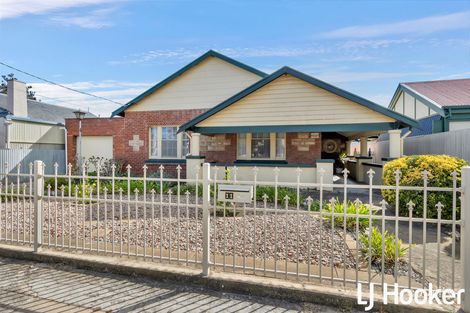 11 Claughton Rd, Largs Bay, SA 5016