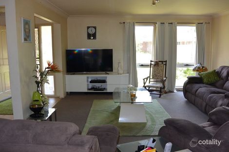 Property photo of 40 Green Close Mardi NSW 2259