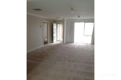 Property photo of 2/46 Centenary Avenue Kurunjang VIC 3337