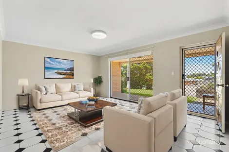 Property photo of 4 Maize Place Mansfield QLD 4122