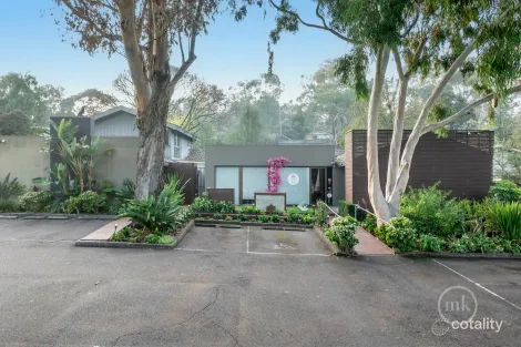 Property photo of 668 Main Road Eltham VIC 3095