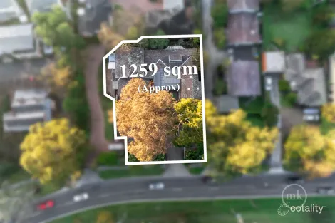 Property photo of 668 Main Road Eltham VIC 3095