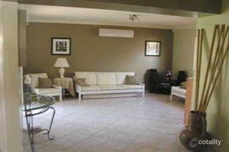 Property photo of 16 Abel Smith Crescent Mount Ommaney QLD 4074