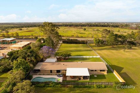 18 Kerr Rd W, Kallangur, QLD 4503