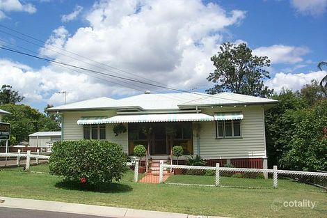 8 Jackes St, Eastern Heights, QLD 4305