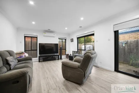 Property photo of 27 Haystack Drive Truganina VIC 3029