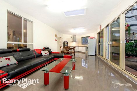 Property photo of 70 Cairnlea Drive Cairnlea VIC 3023