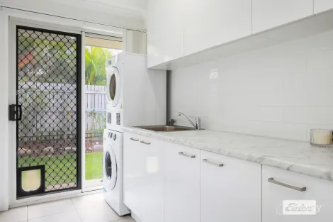 Property photo of 2 Masthead Place Hidden Valley QLD 4703