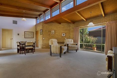 Property photo of 206 Mackenzie Street West Kangaroo Flat VIC 3555