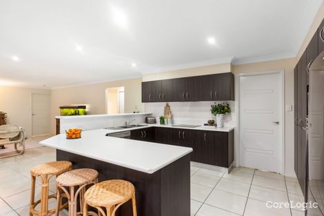 Property photo of 4 Highbury Place Upper Kedron QLD 4055