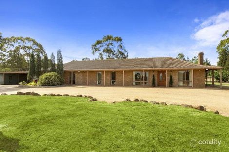 10 Woodside Ct, Eden Park, VIC 3757