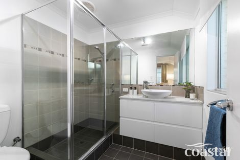 Property photo of 21 Twilight Ridge Secret Harbour WA 6173