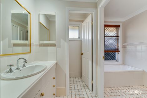 Property photo of 11 Anton Close Armidale NSW 2350