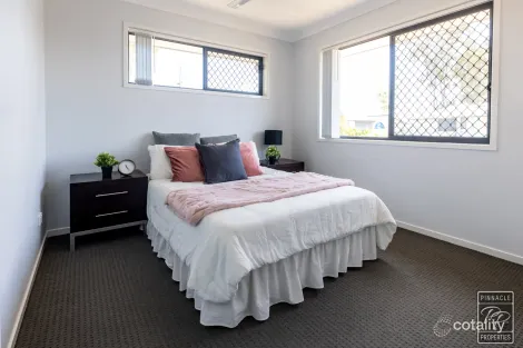 Property photo of 11 Fun Close Bridgeman Downs QLD 4035