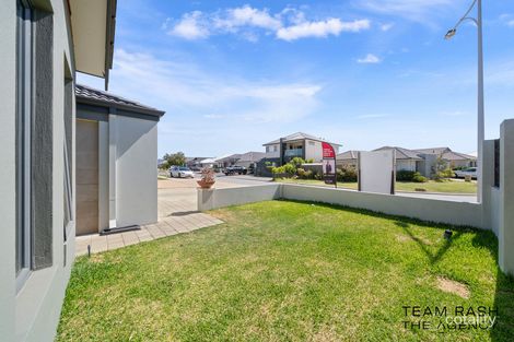 Property photo of 13 Featherleaf Elbow Banksia Grove WA 6031