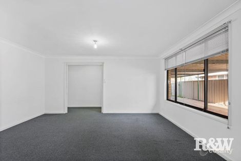 Property photo of 55 Harvey Circuit St Clair NSW 2759