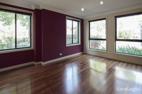 Property photo of 12 Vernonia Avenue Kellyville NSW 2155