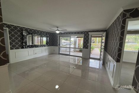 Property photo of 10 Pine Street Hillcrest QLD 4118