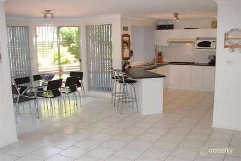 Property photo of 33 Sandpiper Place Green Point NSW 2251