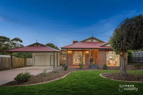 5 Allora Ave, Ferntree Gully, VIC 3156