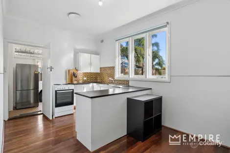 Property photo of 23 Theseus Way Coolbellup WA 6163