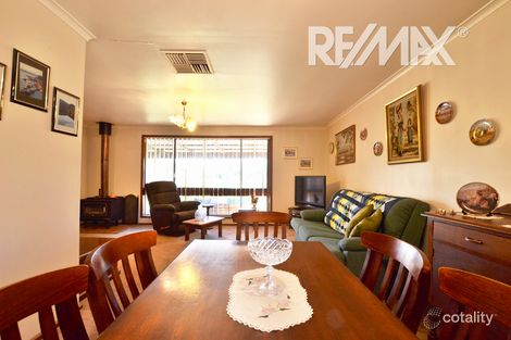 Property photo of 14 Ilex Street Lake Albert NSW 2650