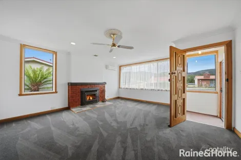 Property photo of 16 Kerria Road Risdon Vale TAS 7016