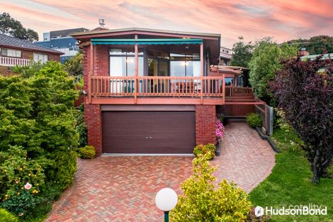 Property photo of 15 Winbrook Court Doncaster VIC 3108