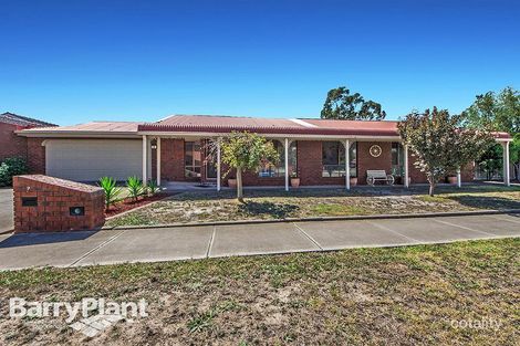 Property photo of 3 Currunghi Court St Albans VIC 3021