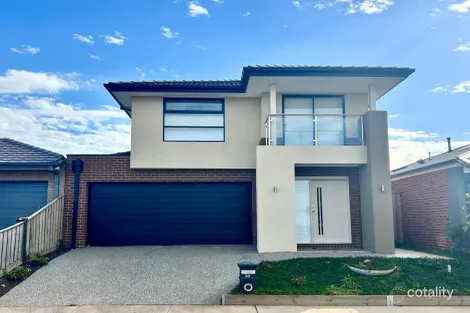 30 Reverence Dr, Rockbank, VIC 3335