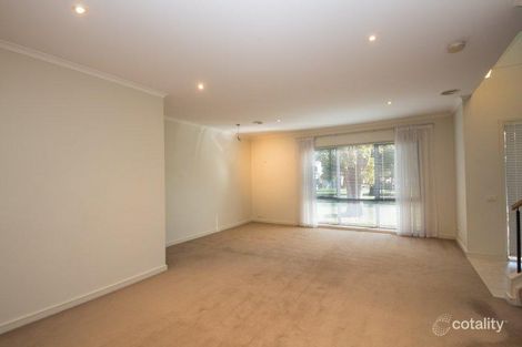 Property photo of 31 Carnoustie Parade Heatherton VIC 3202