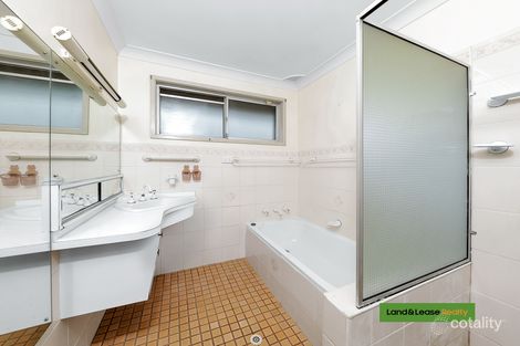 Property photo of 3 Goroka Street Glenfield NSW 2167
