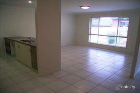 Property photo of 2/242 Mackenzie Street Rangeville QLD 4350