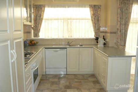 Property photo of 10 Cypress Street Echuca VIC 3564