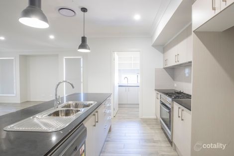 Property photo of 5 Birmingham Circuit Bellbird NSW 2325