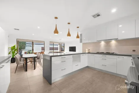 Property photo of 5 Cartledge Street Casey ACT 2913