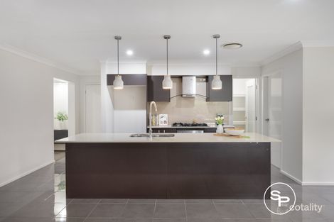 Property photo of 5 Finlay Street Oran Park NSW 2570